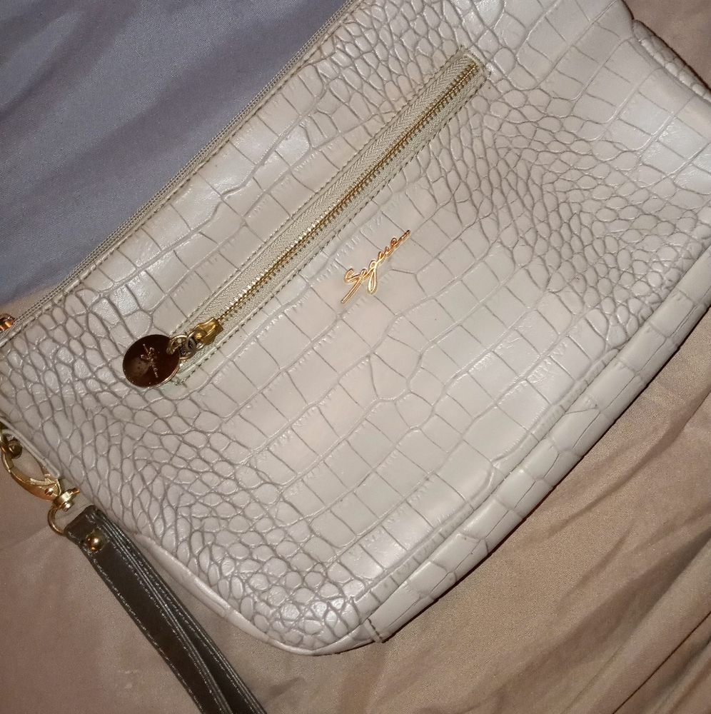 Segue Gray Reptile Print Lrg Wristlet/Clutch